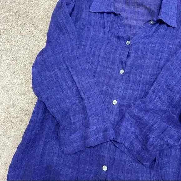 Beautiful Chico’s Sheer Purple Blouse Button Down Three-Quarter Length Sleeves - Picture 13 of 13